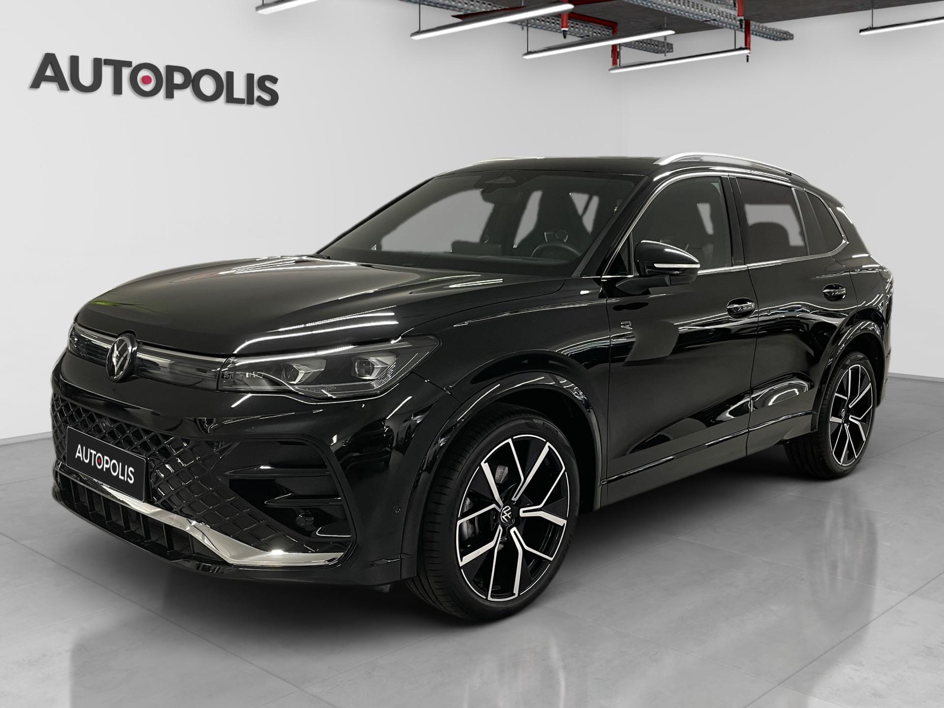 Volkswagen Tiguan 1.5 eHybrid R-Line DSG - Photo 1