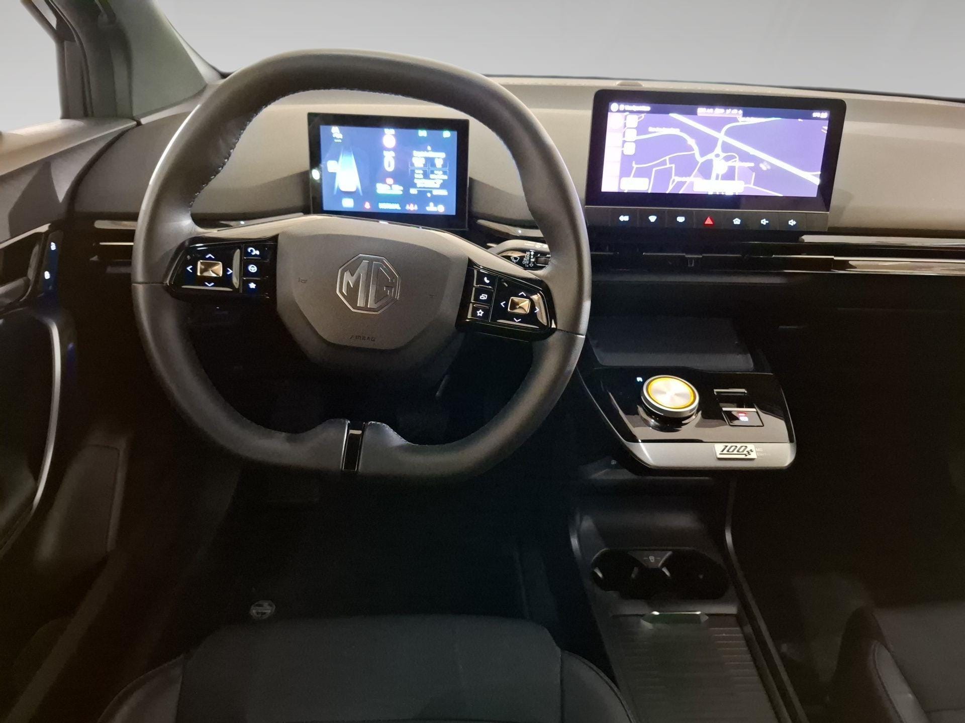 MG MG4 LUXUARY - Photo 3