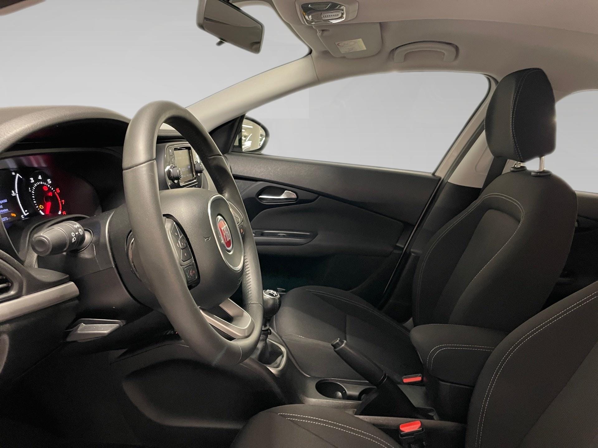 Fiat Tipo 1.4 95 pk Easy - Photo 3
