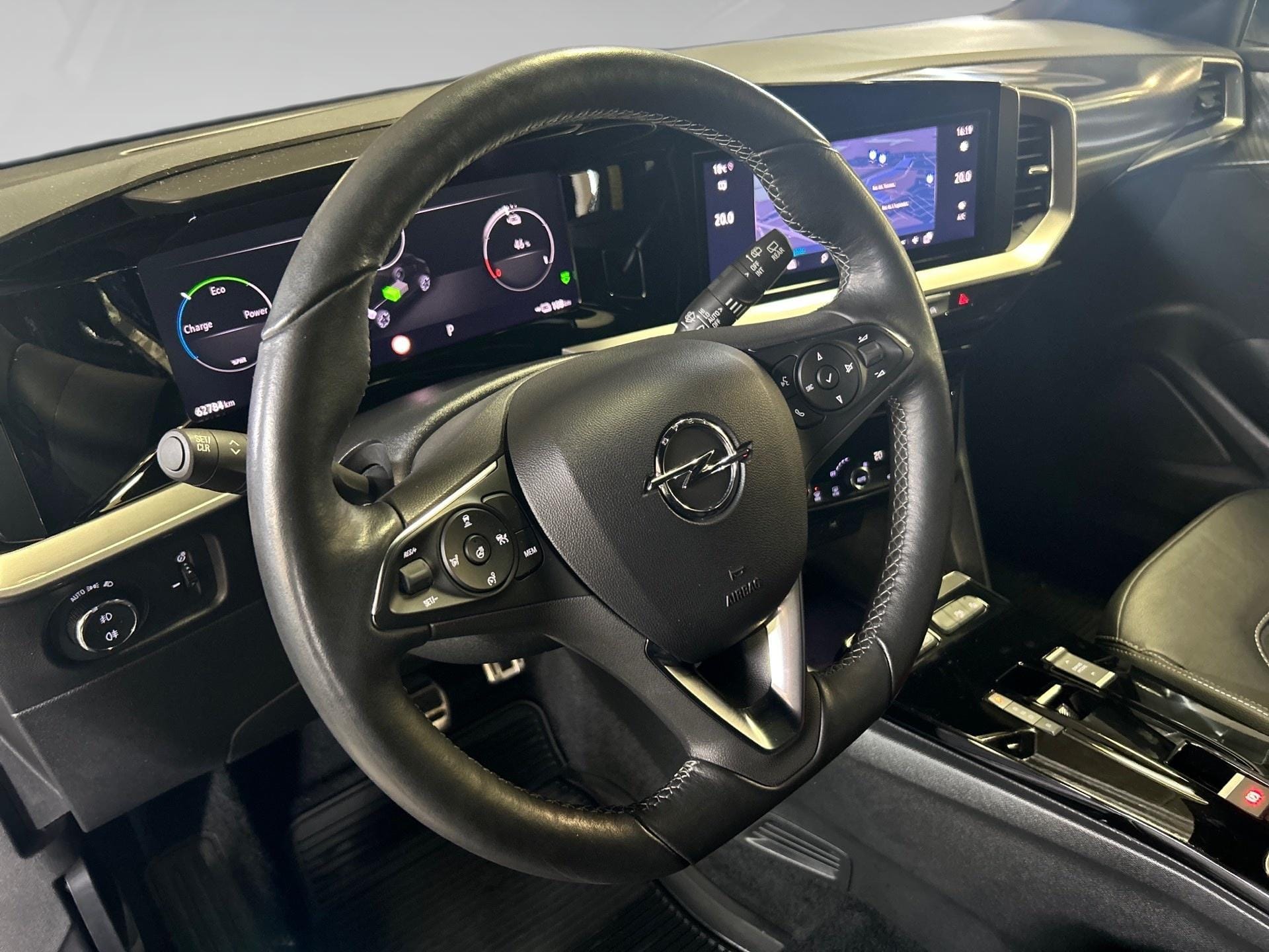 Opel Mokka-E Ultimate - Photo 2