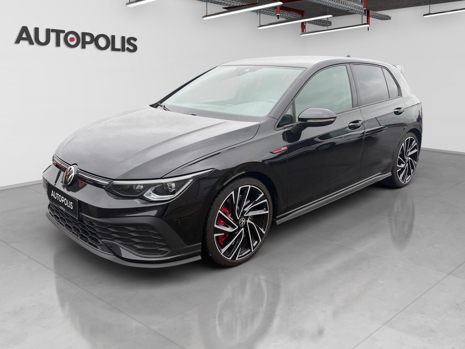 Volkswagen Golf VIII GTI - Photo 1