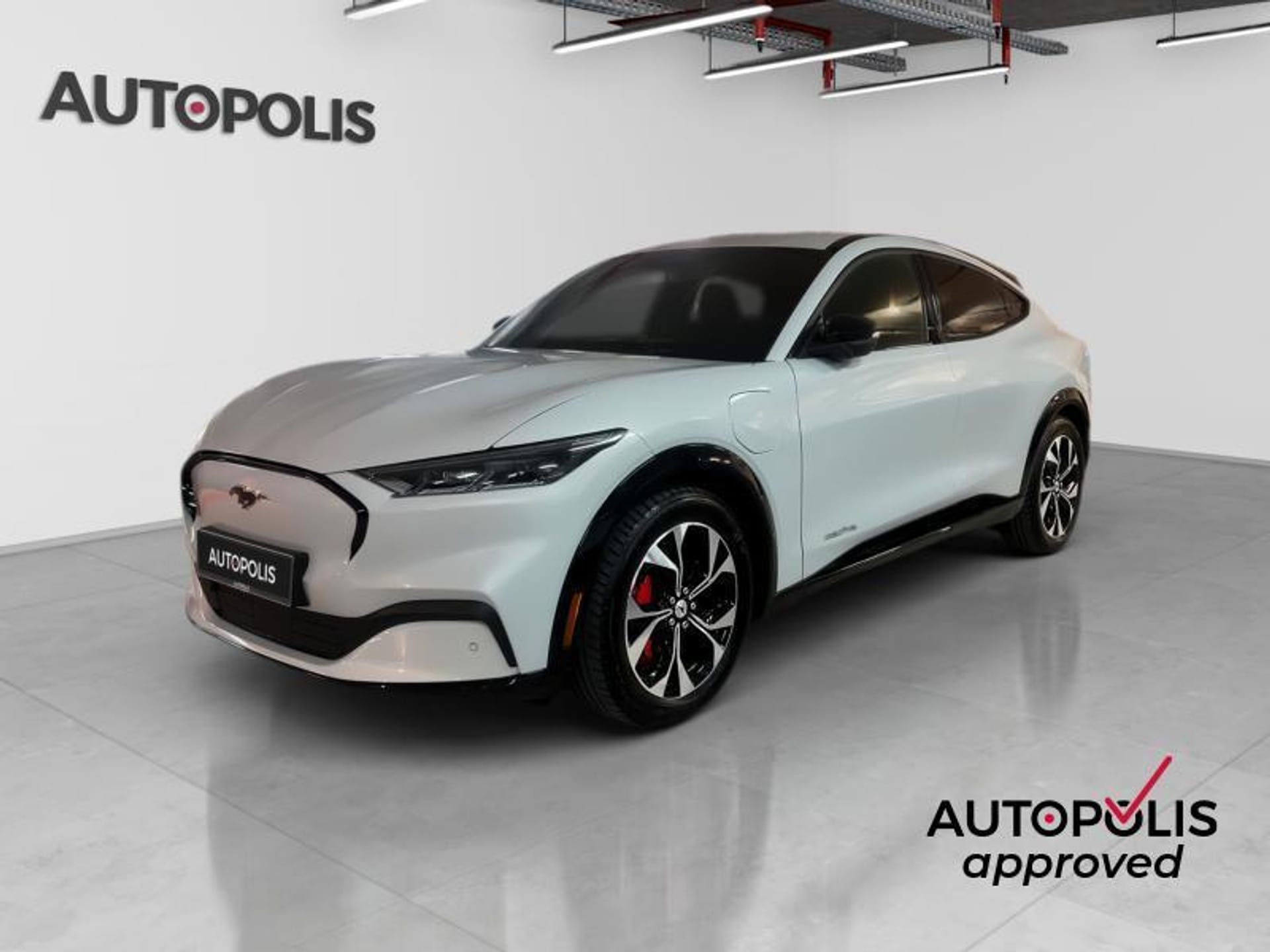 Ford Mustang Mach-E AWD - Photo 1