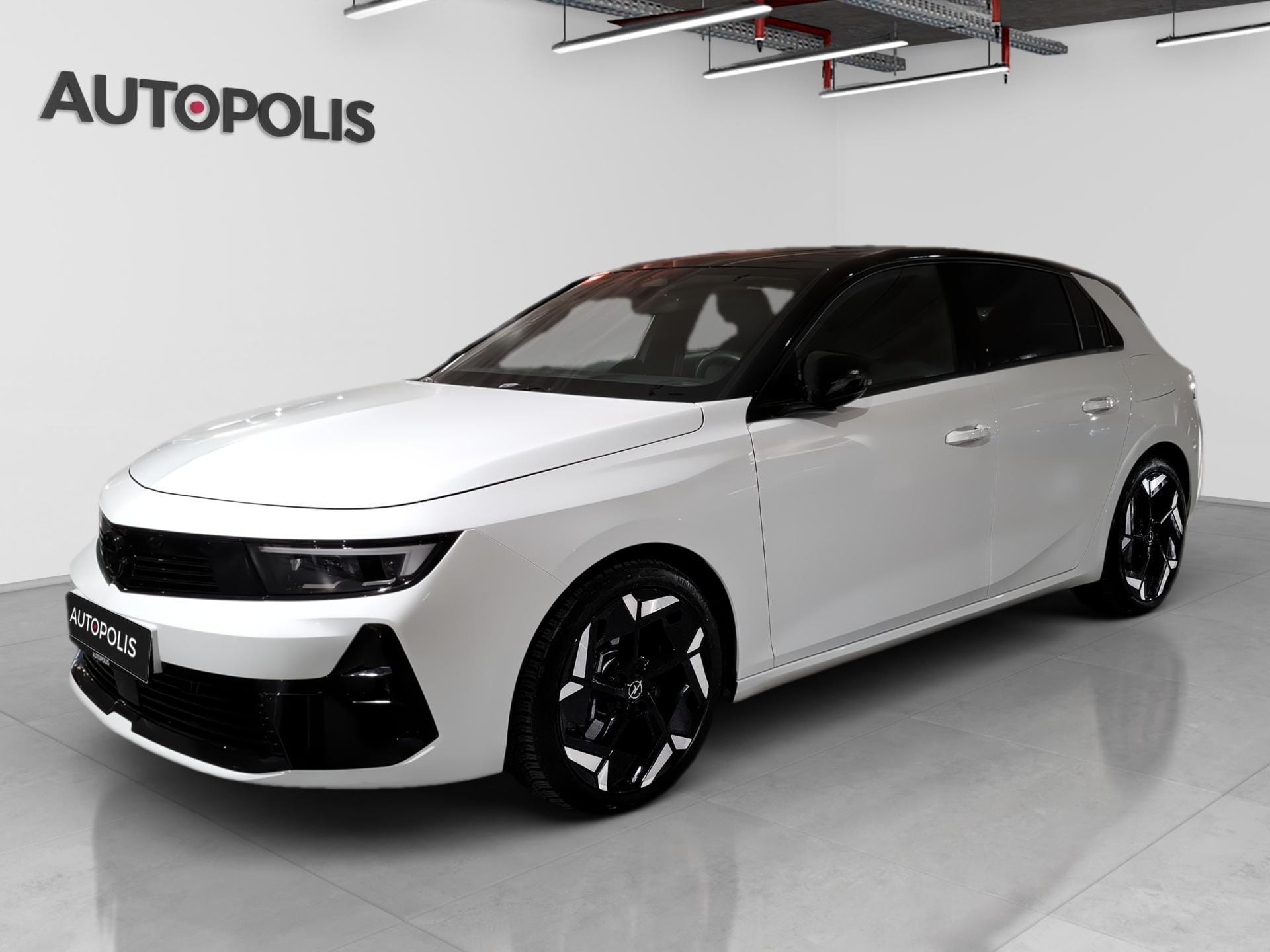 Opel Astra 1.6 GSe - Photo 1