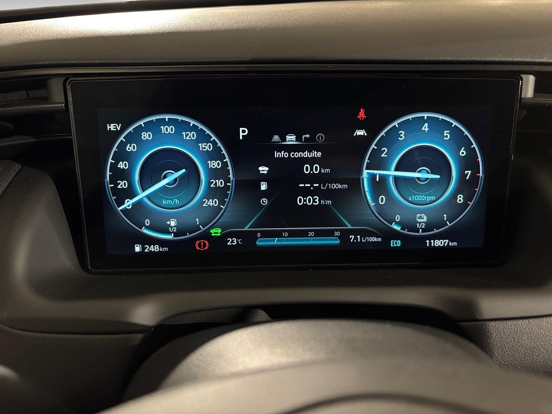 Hyundai TUCSON 1.6 - Photo 1