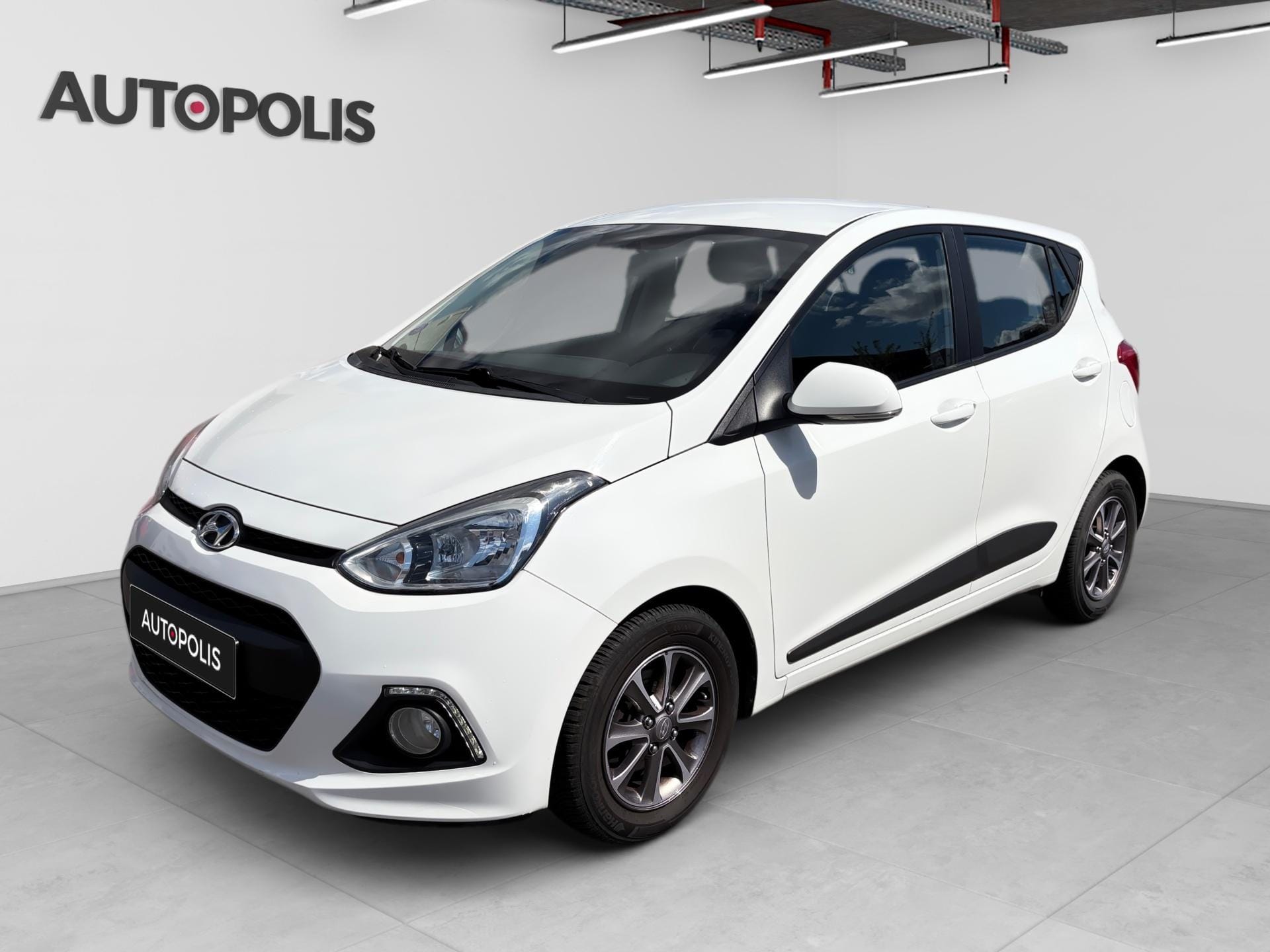 Hyundai i10 1.0 Classic Automatik - Photo 1