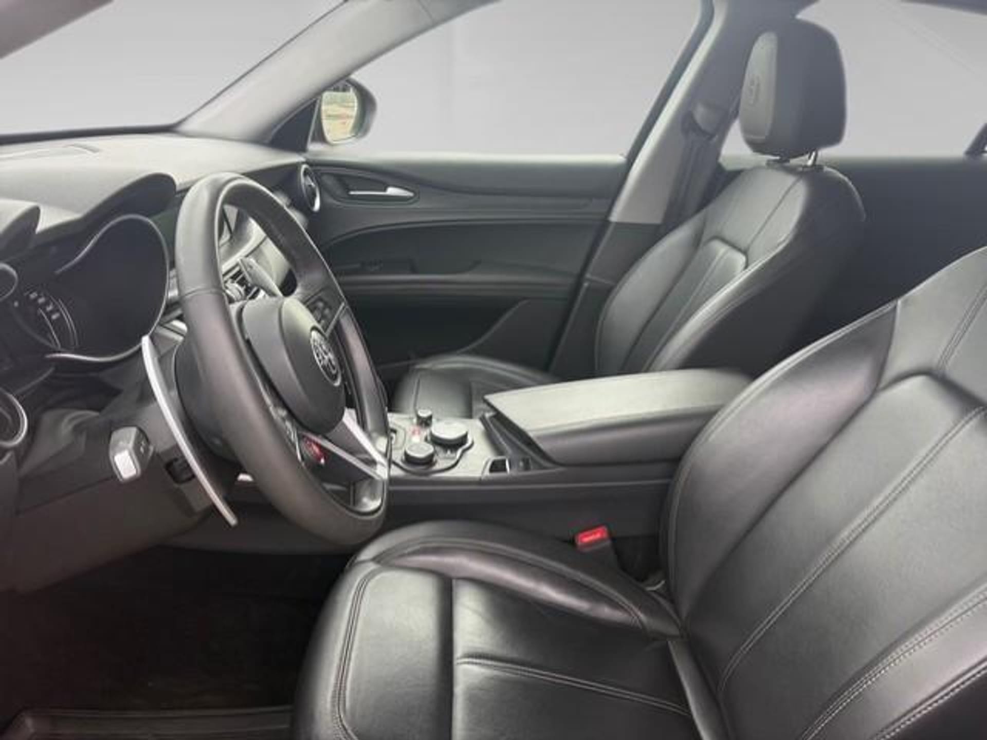 Alfa Romeo Stelvio 2.0 280 Lusso AWD - Photo 3