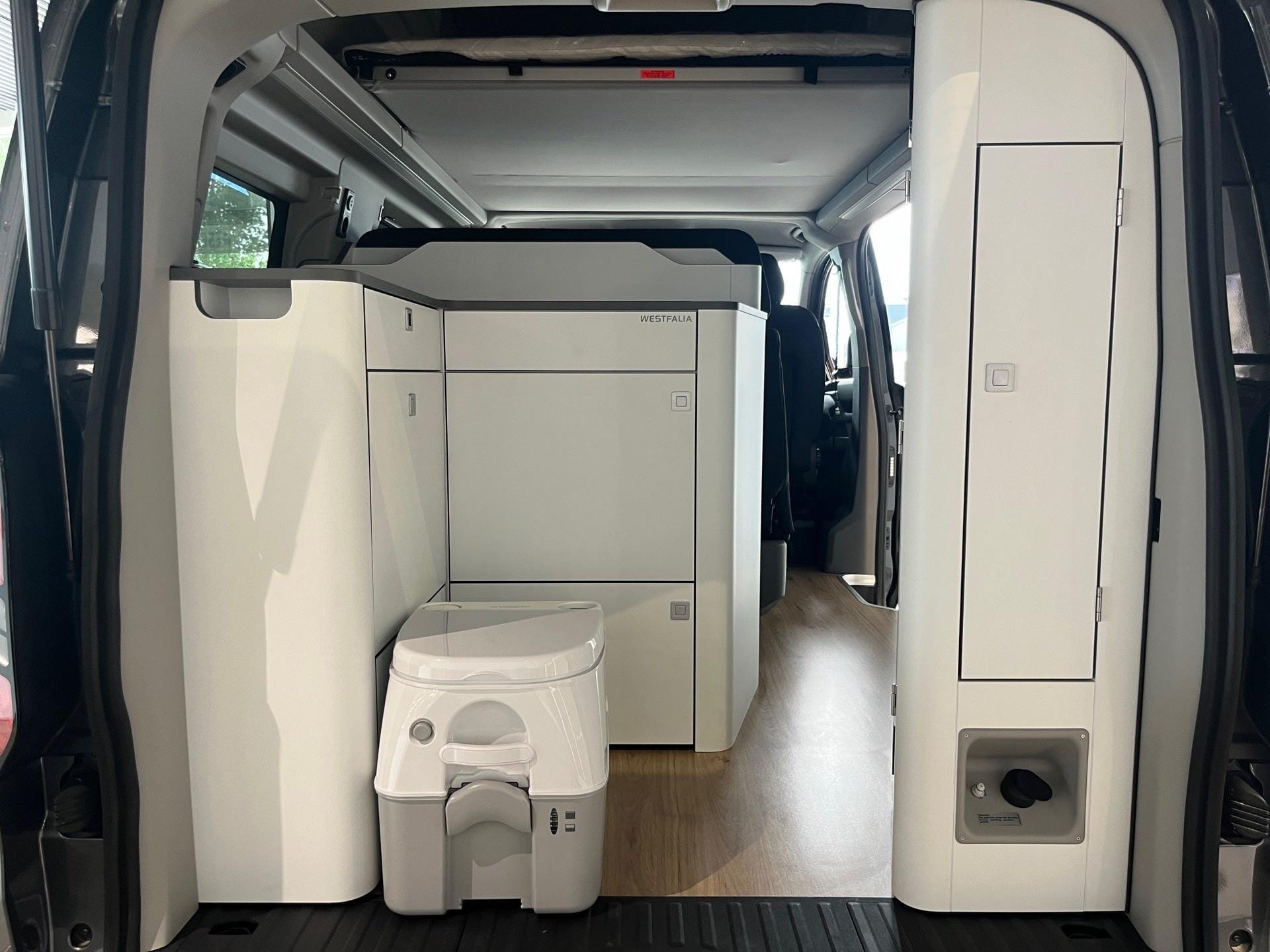 Ford Transit Nugget - Photo 3