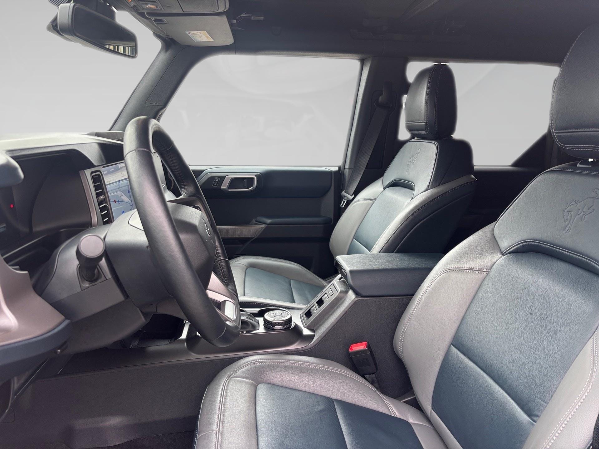 Ford Bronco 2.7i V6 A10 Ecoboost Outer Ban - Photo 3