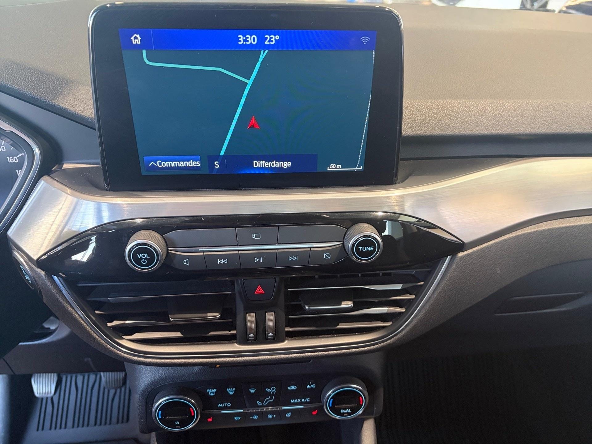 Ford Kuga 1.5i EcoB. 110kW S/S Titanium - Photo 2