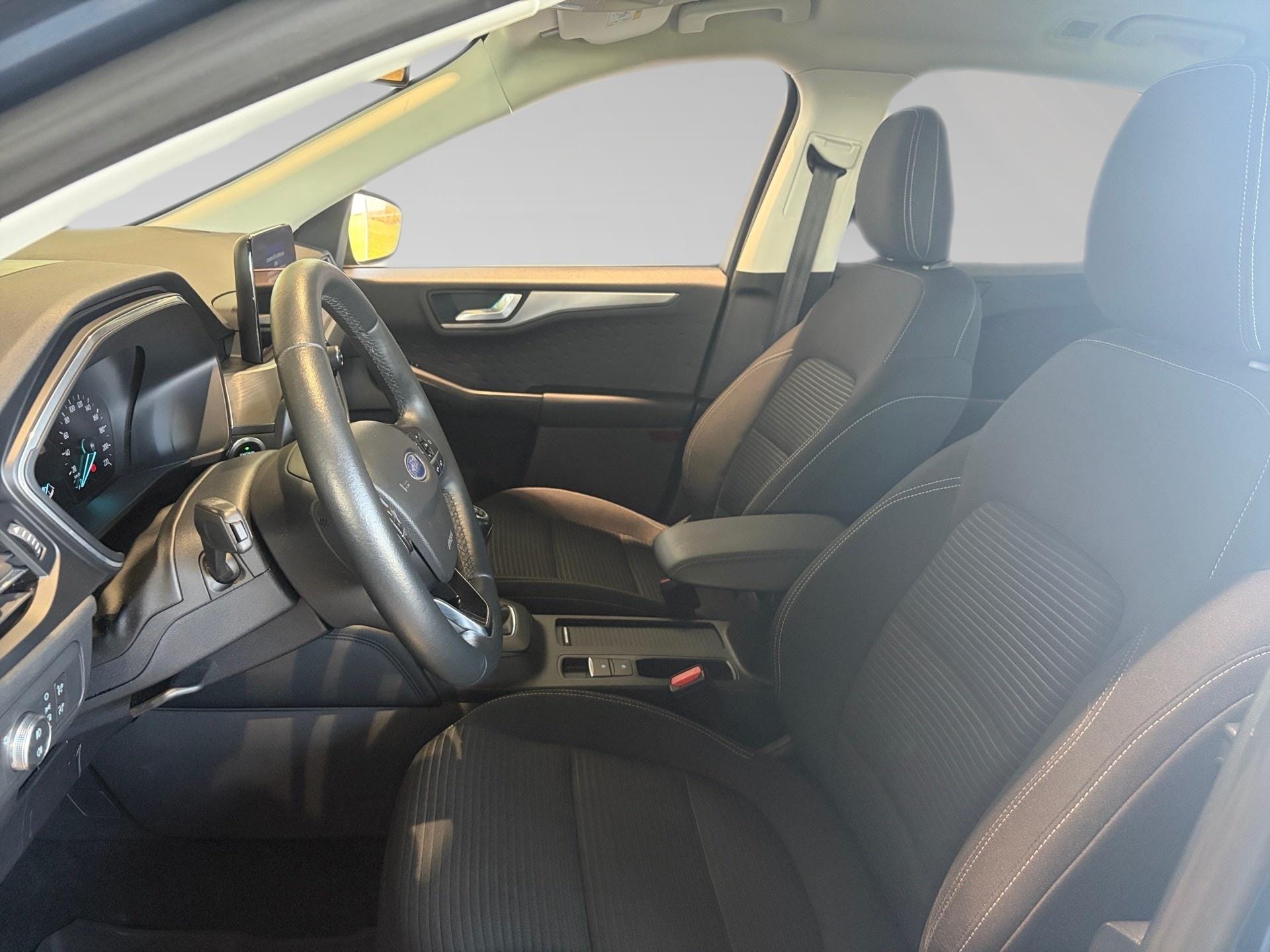 Ford Kuga 1.5i EcoB. 110kW S/S Titanium - Photo 3