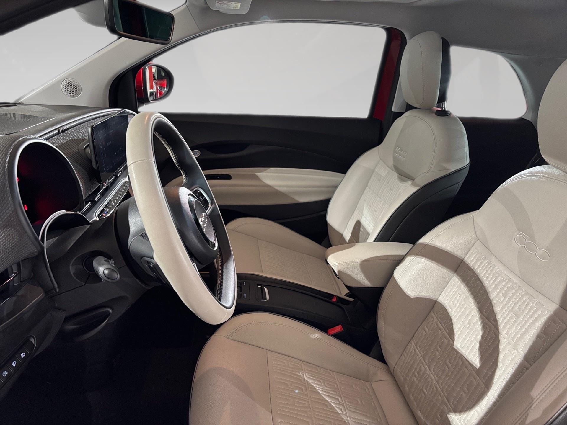 Fiat 500e BEV - Photo 3