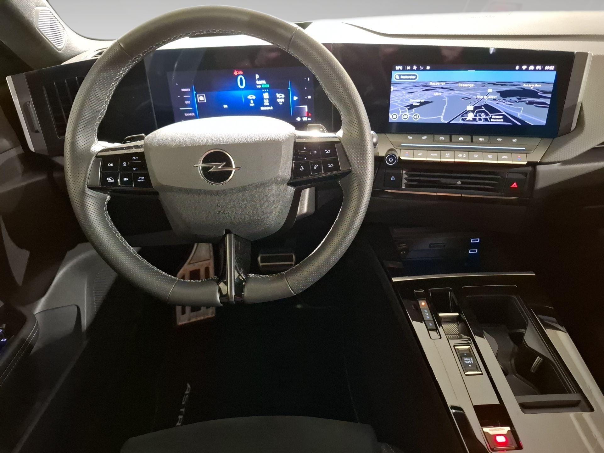 Opel Astra 1.6 GSe - Photo 3