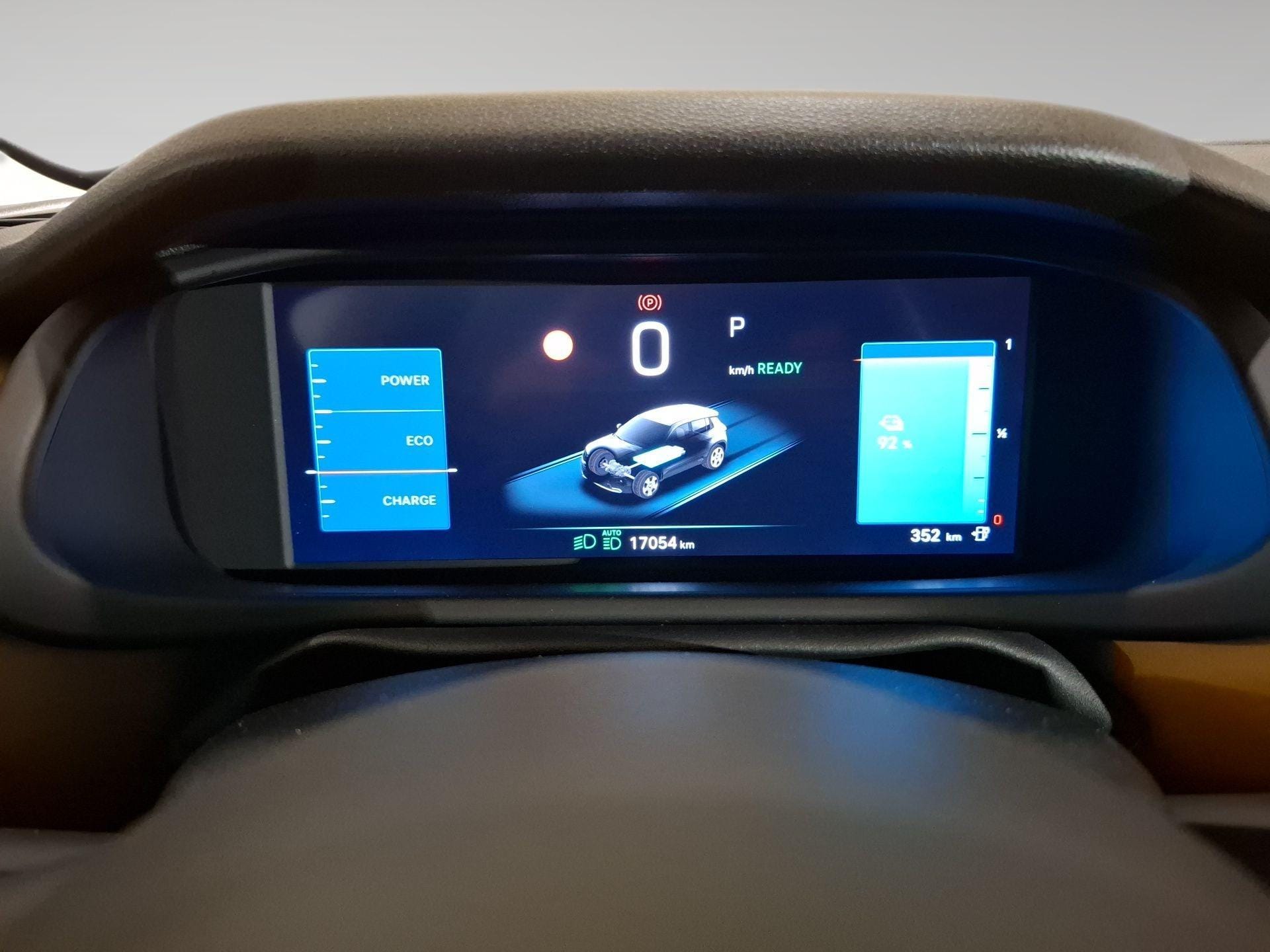 Jeep Avenger SUMMIT - Photo 3