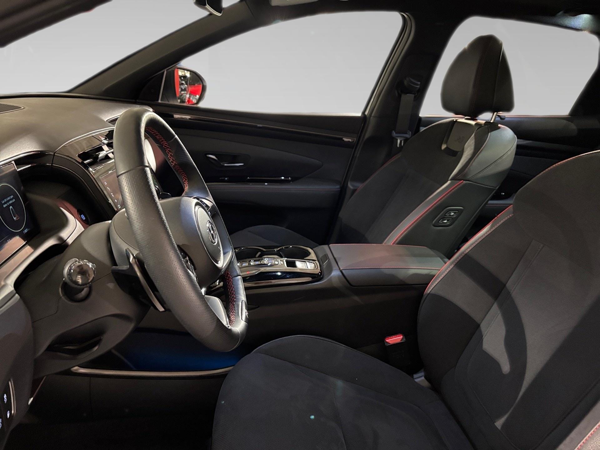 Hyundai TUCSON 1.6 - Photo 3