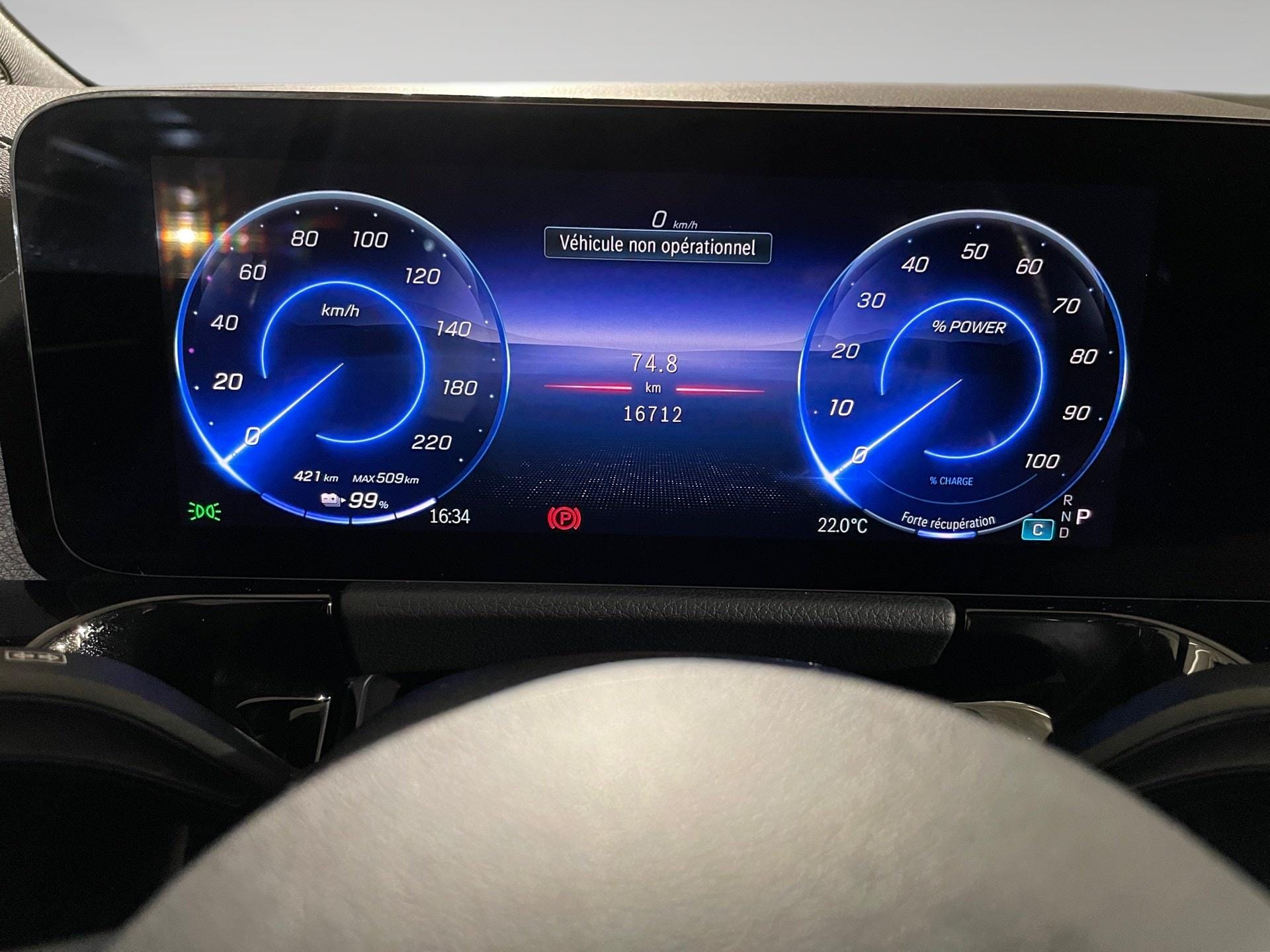 Mercedes-Benz EQA EQA 250+ AMG Line - Photo 2