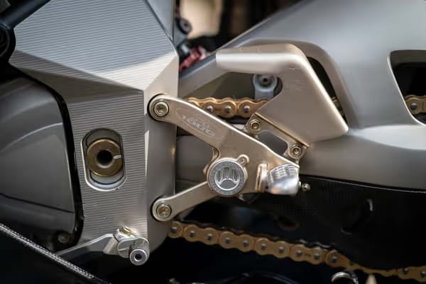 MV Agusta F4 1000 Tamburini - Photo 3