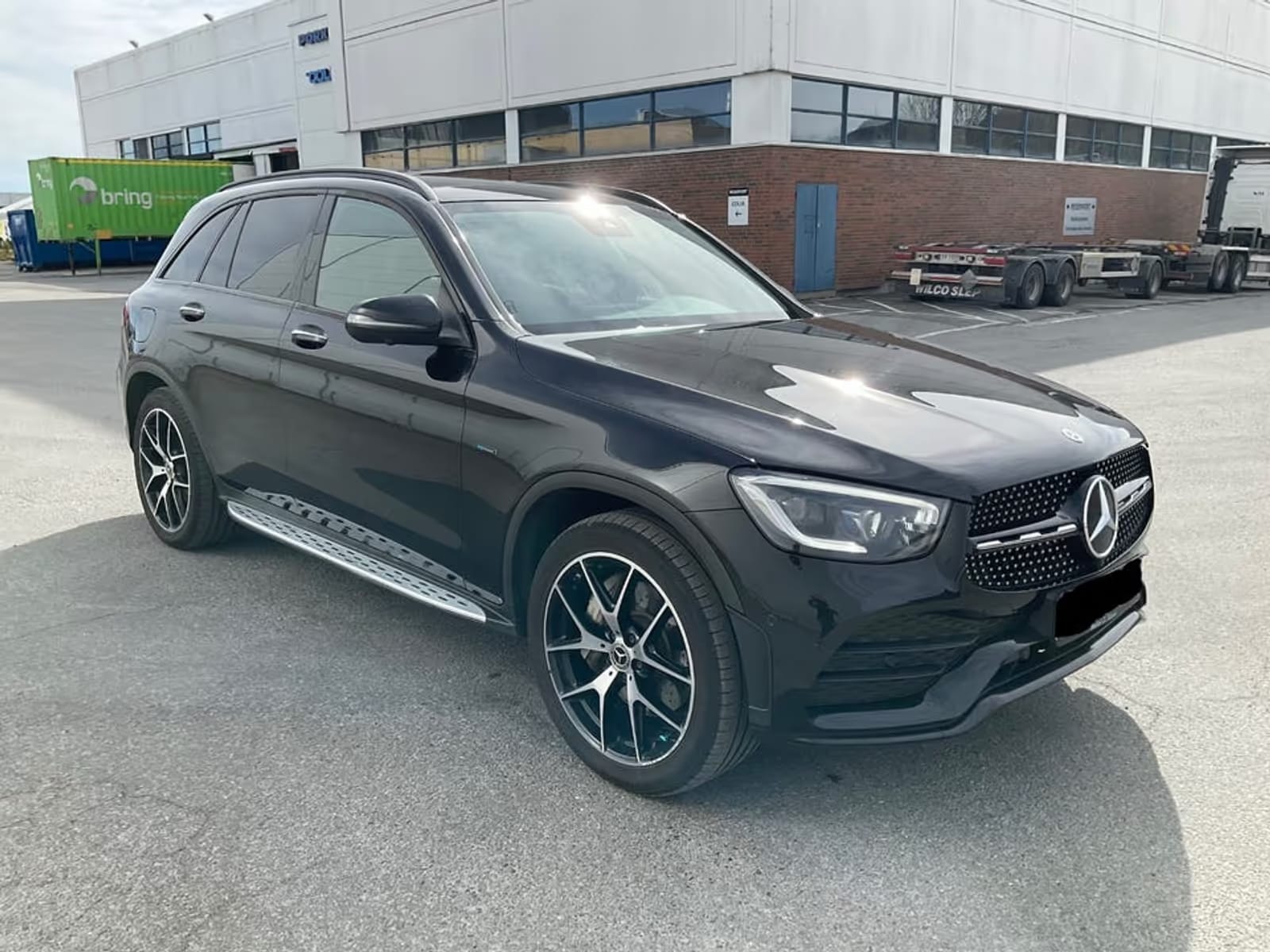 Mercedes-Benz GLC 300 - Photo 1