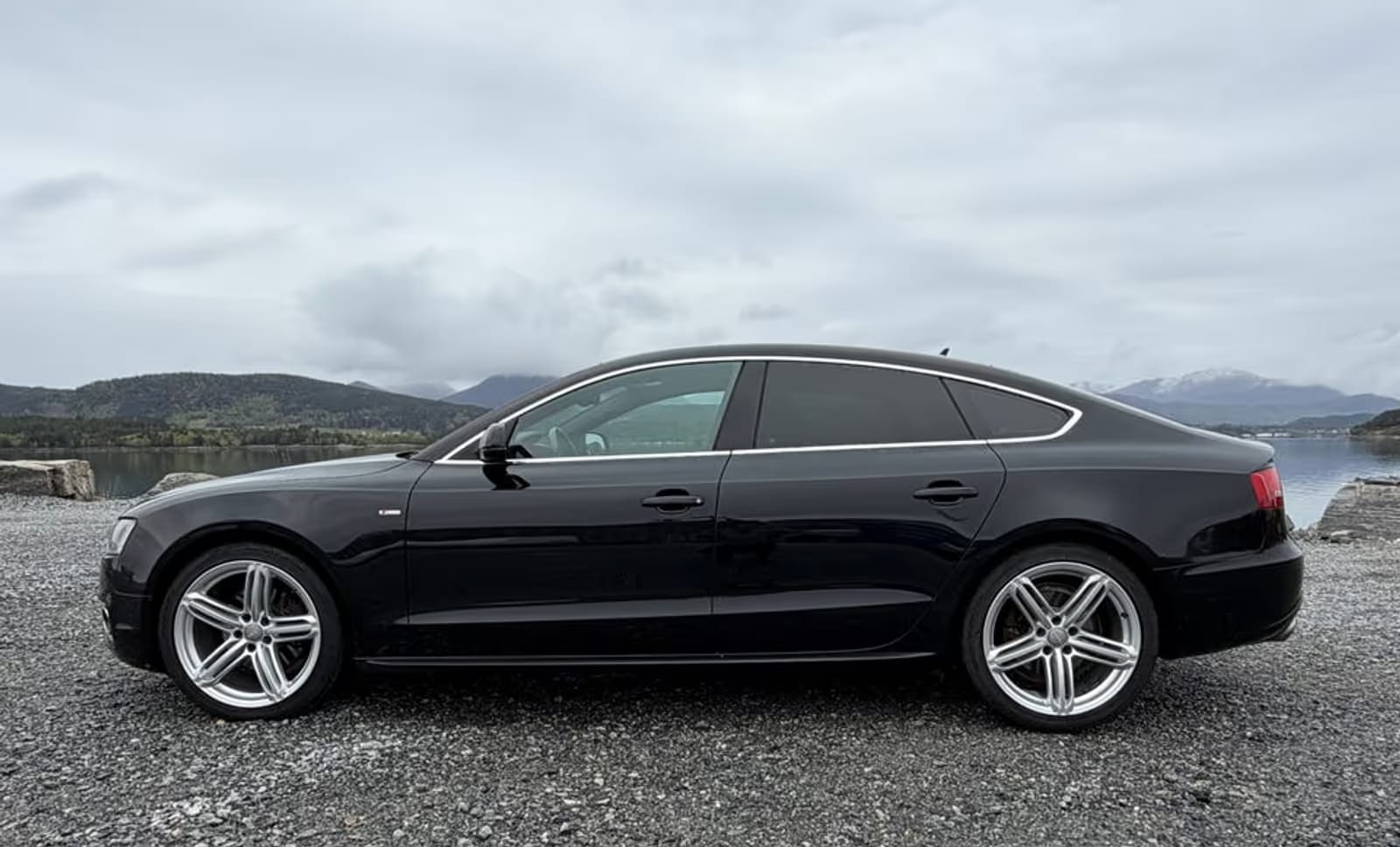 Audi A5 - Photo 1