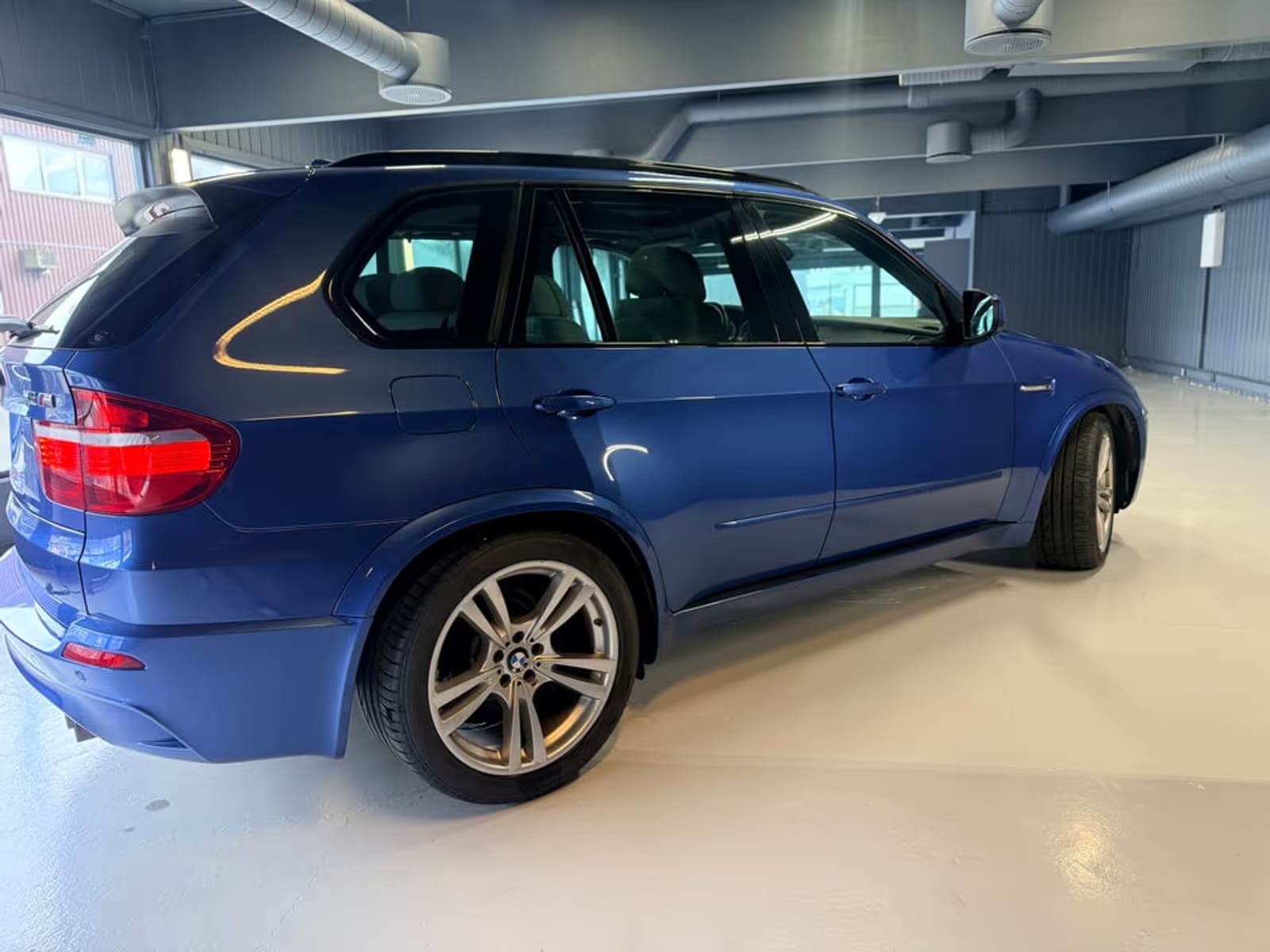 BMW X5 - Photo 1