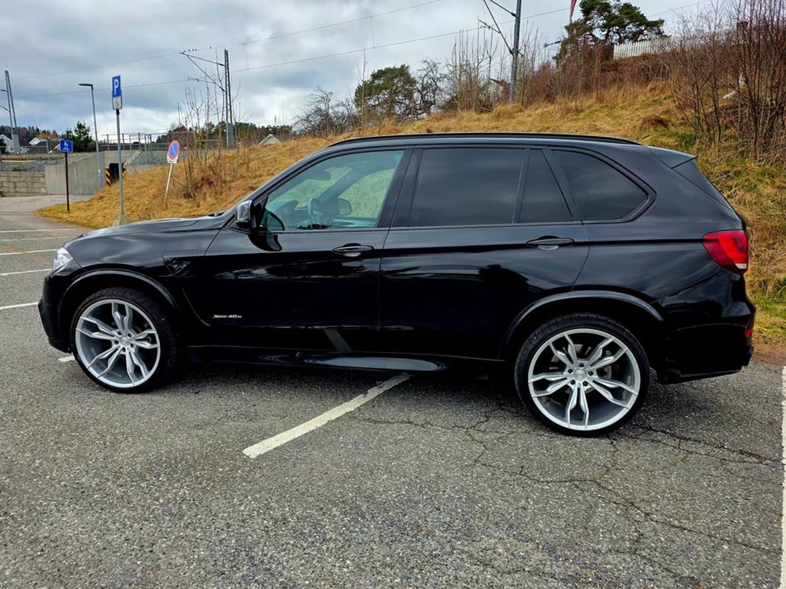 BMW X5 - Photo 1