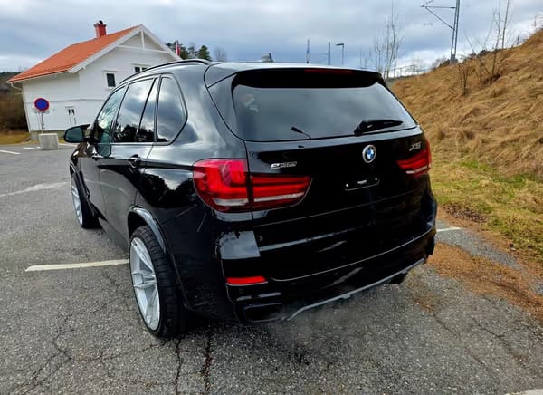 BMW X5 - Photo 2