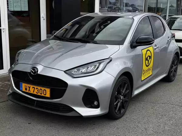 Mazda 2 Hybrid Homura 1.5L VVT-i 116 ch - Photo 2