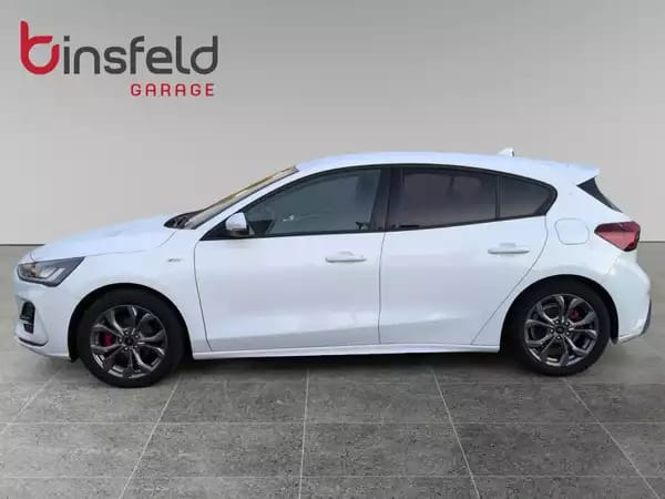 Ford Focus 1.0 EcoBoost MHEV ST-Line X - Photo 2