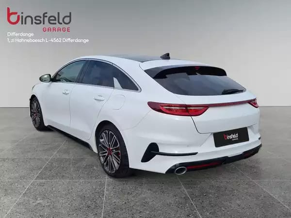 Kia ProCeed GT 1.6T 204 DCT - Photo 2