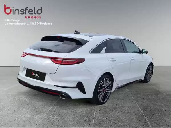 Kia ProCeed GT 1.6T 204 DCT - Photo 2