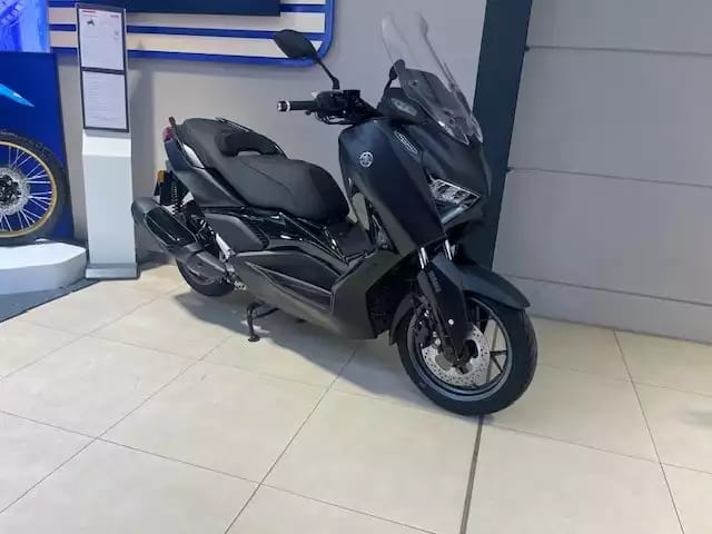 Yamaha X-Max 300 Tech Max + - Photo 1