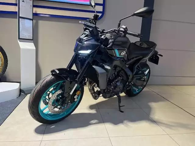 Yamaha MT-09 Y-AMT - Photo 1