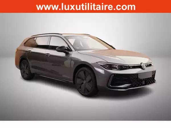 Volkswagen Passat Variant 2.0 TSI 204 DSG R-Line - Photo 1