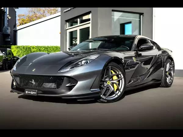 Ferrari 812 Superfast 6.5 V12 - Photo 1