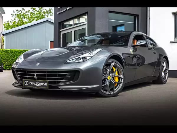 Ferrari GTC4Lusso V8 T 3.9 (611 CH) - Photo 1