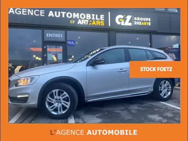 Volvo V60 Cross Country vente privé - Photo 1