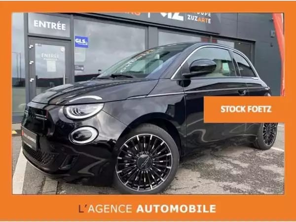 Fiat 500e Cabrio - Photo 1