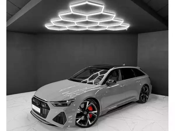 Audi RS6 PERFORMANCE - Photo 1