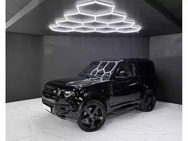 Land Rover Defender 90 AWD V8 WARRANTY 2029 - Photo 1