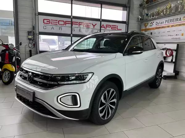 Volkswagen T-Roc 1.5 TSI 150 DSG STYLE,1 HAND,VIRTUAL,KAMERA,NAVI,CARPLAY,LED,CUIR,IQ-LIGHT - Photo 1