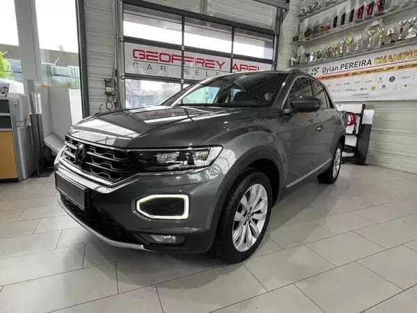 Volkswagen T-Roc 1.5 TSI 150 DSG STYLE,VIRTUAL, KAMERA,NAVI, CARPLAY, LED, CUIR,1 HAND - Photo 1