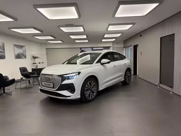 Audi Q4 e-tron Sportback 45 286 CH / 210 kW - Photo 1