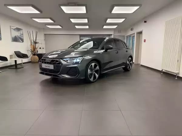 Audi A3 Sportback S line TDI 150 CV / 110 kW S tronic - Photo 1