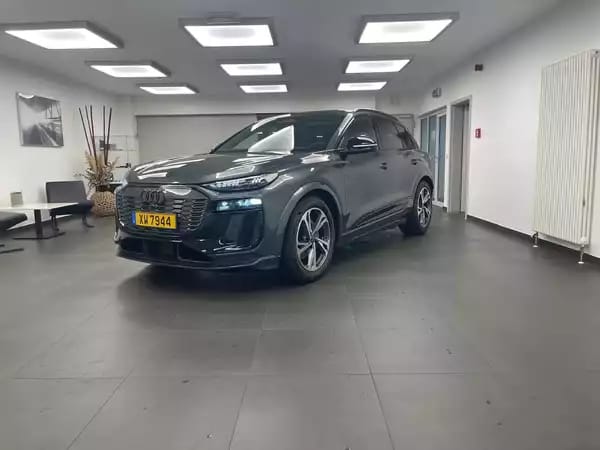 Audi Q6 e-tron S line 252 CH / 185 kW - Photo 1