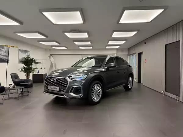 Audi Q5 Sportback S line 55 TFSI e quattro 367 CV / 270 KW S tronic - Photo 1