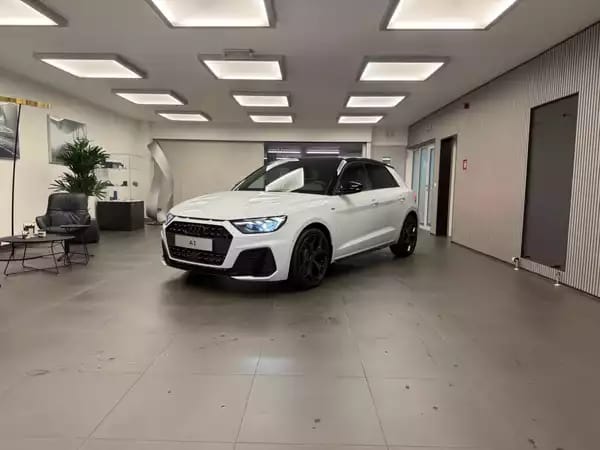 Audi A1 Sportback S line Plus 207 CH / 152 kW S tronic - Photo 1