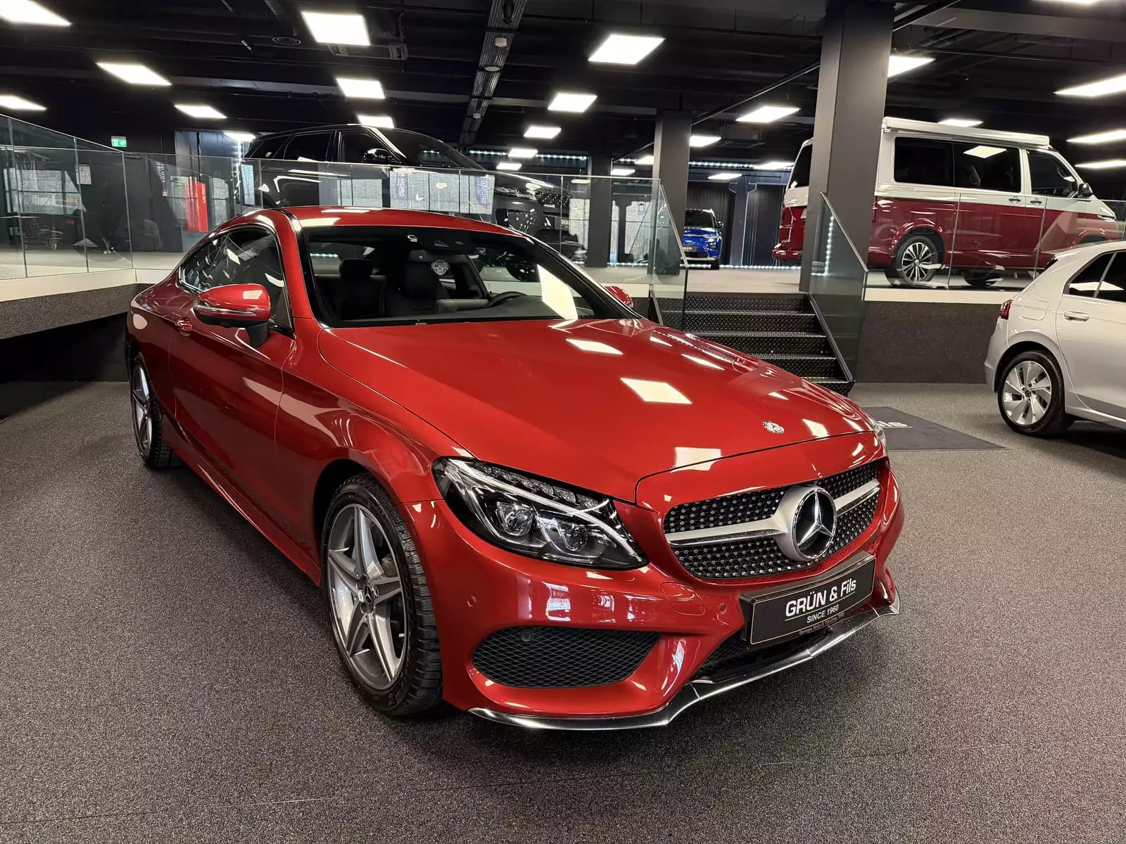 Mercedes-Benz C 250 AMG LINE 9G TRONIC - Photo 1