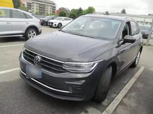 Volkswagen Tiguan Life 2.0 TDI 150CH DSG 7 - Photo 1