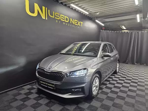 Skoda Fabia Selection 1,0 TSI 85kW 7-DSG - Photo 1