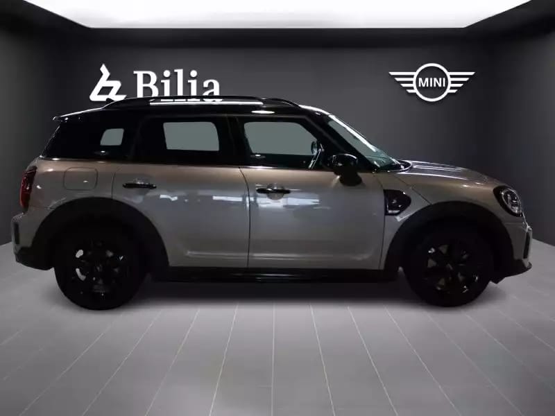 MINI Cooper S Countryman All 4 // 2021 - Photo 1