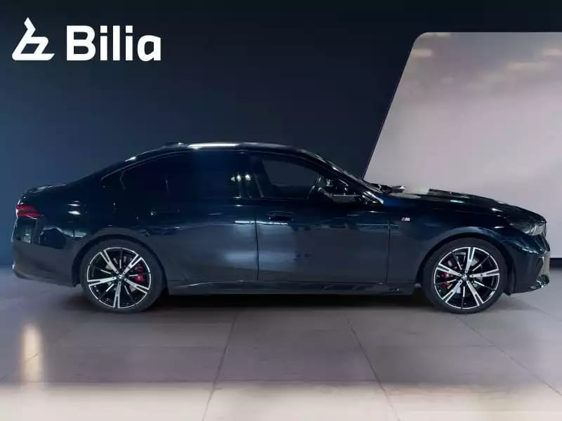 BMW 520 520d xDrive M-Sport - Photo 1